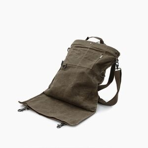 Bear Bones Harvesting & Gathering
Bag